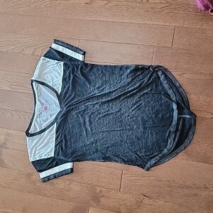 No boundaries jersey style shirt xsmall